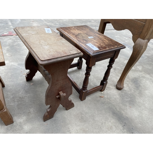 2934 - TWO SMALL OAK STOOLS AND A COFFEE TABLE