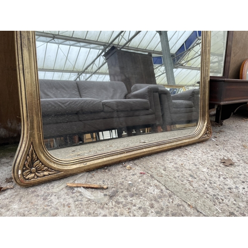 2978 - A GILT EFFECT OVERMANTEL MIRROR, 39