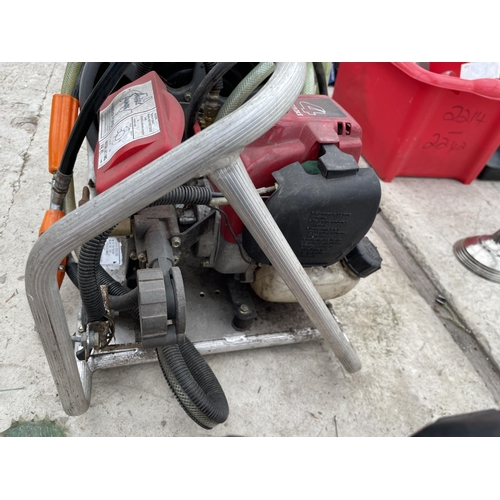 1855 - HONDA GX35 WATER PUMP AND COMPRESSOR IN WORKING ORDER