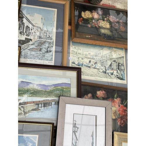 1936 - AN ASSORTMENT OF FRAMED PICTURES AND PRINTS