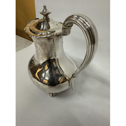 7A - A HALLMARKED 1939 SHEFFIELD SILVER COFFEE POT, MAKER ATKIN BROS, WEIGHT 685 GRAMS