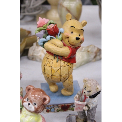 1096 - A COLLECTION OF TEDDY BEAR ORNAMENTS TO INCLUDE A WALT DISNEY SHOWCASE WINNIE THE POOH 'FRIENDSHIP B... 