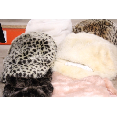 1114 - A QUANTITY OF FUR HATS AND STOLES