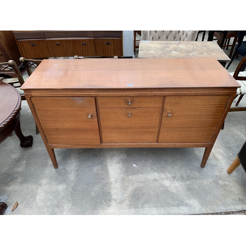 3027 - A RETRO TEAK SIDEBOARD, 54