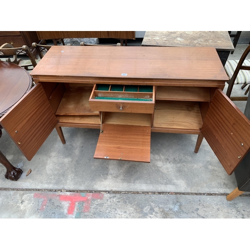 3027 - A RETRO TEAK SIDEBOARD, 54