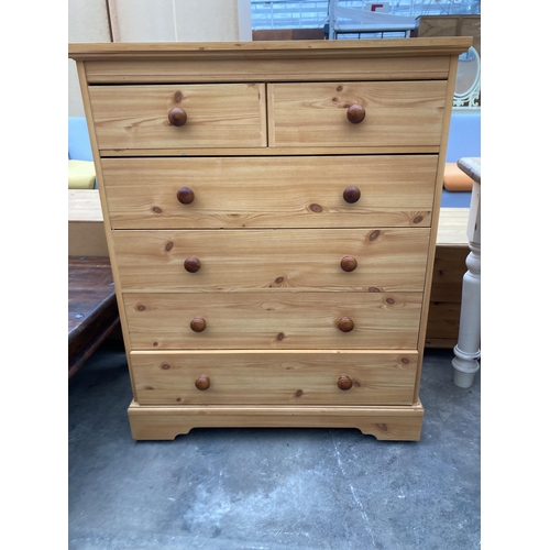 3001 - A PINE EFFECT CHEST OF TWO SHORT AND FOUR LONG DRAWERS, 32.5