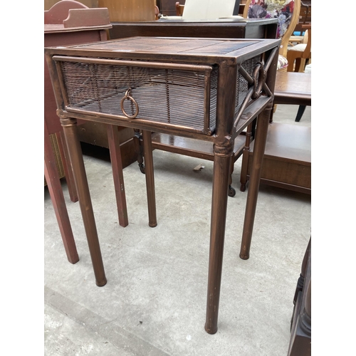 3007 - A METAL AND WIREWORK BEDSIDE TABLE AND PAINTED BEDSIDE LOCKER WITH GALLERY BACK