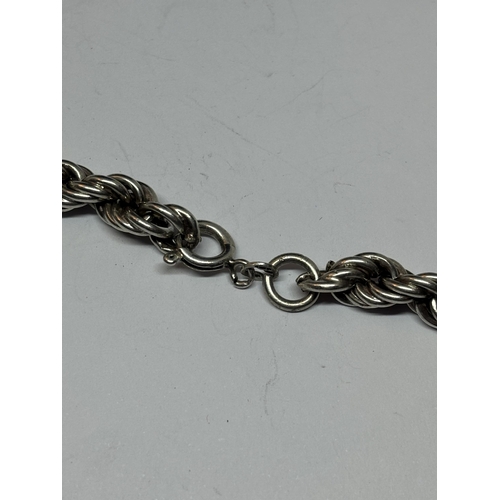 527 - A SILVER ROPE NECKLACE LENGTH 18