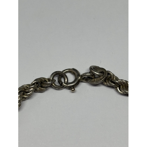 600 - A SILVER ROPE NECKLACE LENGTH 18