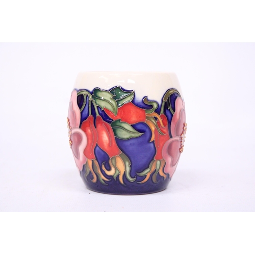 753 - A MOORCROFT MUG WILD ROSE PATTERN