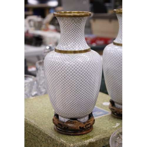 856 - A BOXED PAIR OF HAND MADE CLOISONNE WARE VASES - WHITE MONOCHROME FISHSCALE ON COPPER ON WOODEN BASE