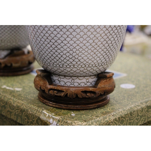 856 - A BOXED PAIR OF HAND MADE CLOISONNE WARE VASES - WHITE MONOCHROME FISHSCALE ON COPPER ON WOODEN BASE