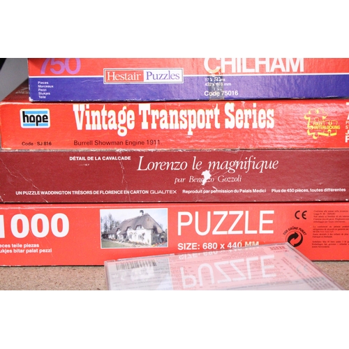 1125 - A QUANTITY OF VINTAGE JIGSAW PUZZLES AND CLASSICAL CDS