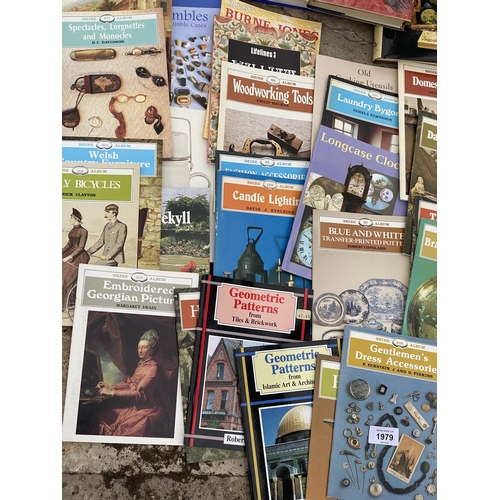 1979 - A LARGE ASSORTMENT OF BOOKS AND LEAFLETS ON ANTIQUES