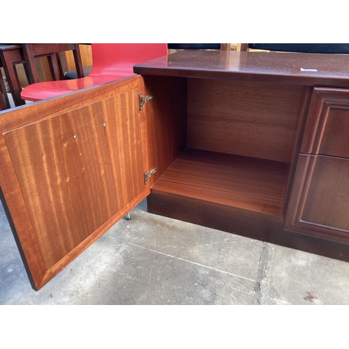 2836 - A MAHOGANY G-PLAN SIDE UNIT ENCLOSING TWO DRAWERS AND CUPBOARD, 39.5