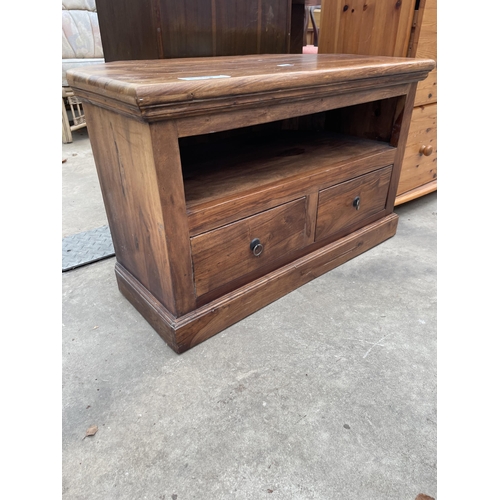 2929 - A HARDWOOD CORNER T.V. STAND, 35.5