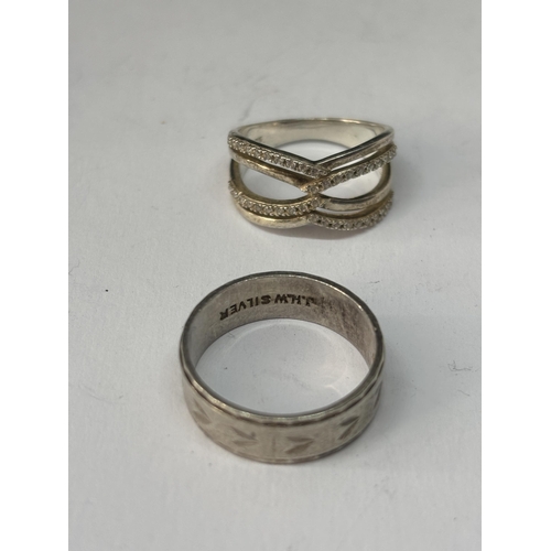 563 - FIVE VARIOUS MARKED SILVER RINGS