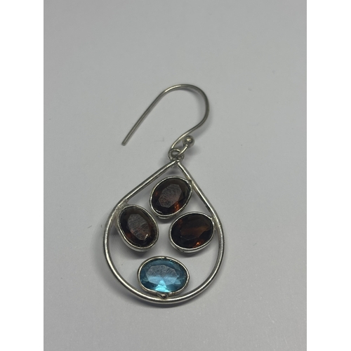 608 - A PAIR OF MARKED 925 SILVER AND BROWN/BLUE STONE EARRINGS IN A PRESENTATION BOX