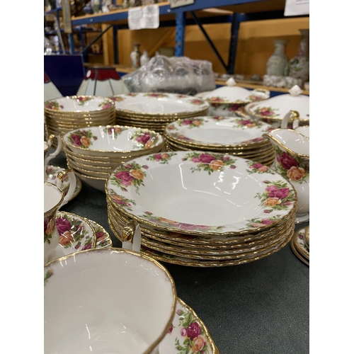 76 - A LARGE QUANTITY OF ROYAL ALBERT 'OLD COUNTRY ROSES' DINNER WARE TO INCLUDE VARIOUS SIZES OF PLATES,... 