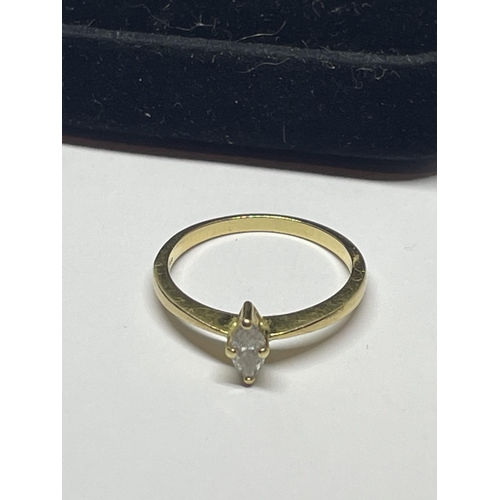 641 - A MARKED 18 CARAT GOLD RING WITH OVAL SHAPED DIAMOND SIZE M/N IN A PRESENTATION BOX