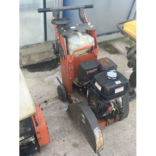 93 - A HUSQVARNA FS400 PETROL FLOOR SAW WITH CYCLONE AIR CLEANER NO VAT