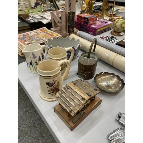 212 - A MIXED LOT TO INCLUDE GAME BIRD CERAMIC TANKARDS, PLANTER, JUG, SMALL COPPER WATERING CAN, ETC