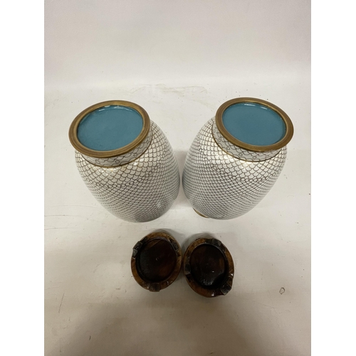 358 - A BOXED PAIR OF CHINESE HAND MADE CLOISONNE WARE VASES - WHITE MONOCHROME FISHSCALE ON COPPER ON WOO... 