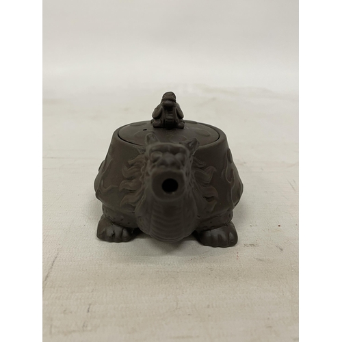 359 - A CHINESE YIXING DRAGON AND TURTLE CLAY TEAPOT