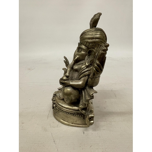 366 - A HEAVY WHITE METAL FIGURE OF GANESH LOTUS ELEPHANT GOD OF WEALTH - 18 CM