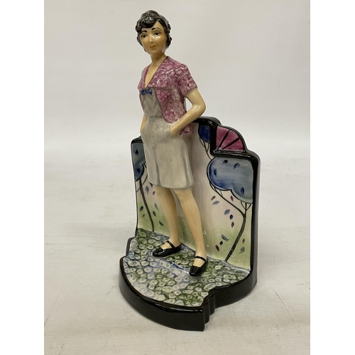 723 - A PEGGY DAVIS FIGURINE 1/1 COLOURWAY 