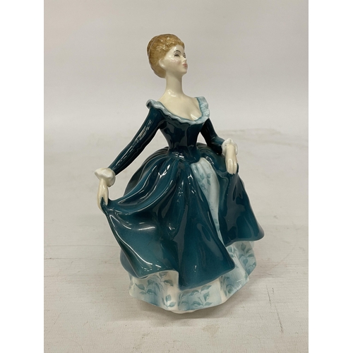 725 - TWO ROYAL DOULTON FIGURINES 