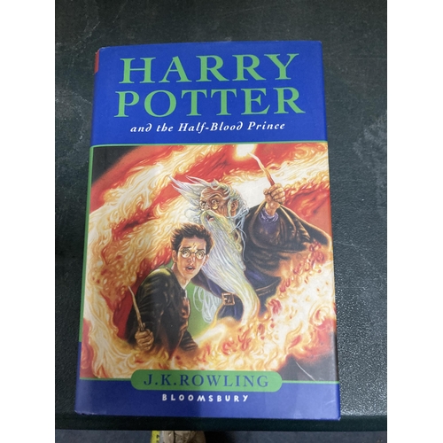 841 - A FIRST EDITION HARD BACK HARRY POTTER AND THE HALF BLOOD PRINCE, IN GOOD CONDITION