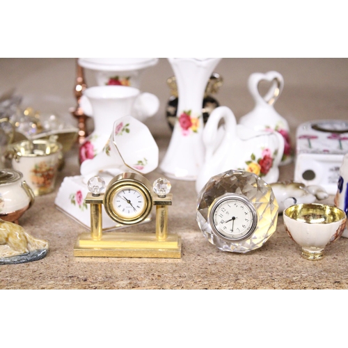 1007 - A COLLECTION OF MINIATURE COLLECTABLES TO INCLUDE COTTAGE ROSE TRINKETS, CERAMIC STEINS, CLOCKS, CRY... 