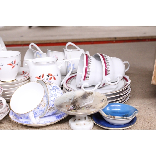 1009 - A LARGE QUANTITY OF CUPS SAUCERS AND SIDE PLATES TO INCLUDE ROYAL ALBERT, COLCLOUGH, ROYAL GRAFTON, ... 