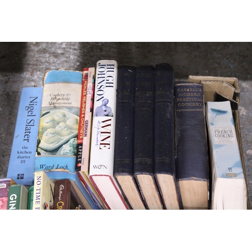 867 - A QUANTITY OF VINTAGE AND MODERN COOKERY BOOKS