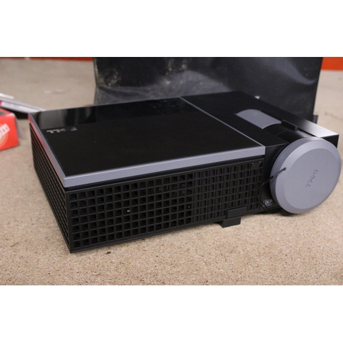 967 - A DELL 1409X PROJECTOR, WITH CASE AND LEADS