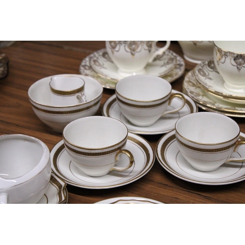 982 - A SALISBURY TEASET TO INCLUDE A CAKE PLATE, CREAM JUG, SUGAR BOWL, CUOS, SAUCERS AND SIDE PLATES, PL... 