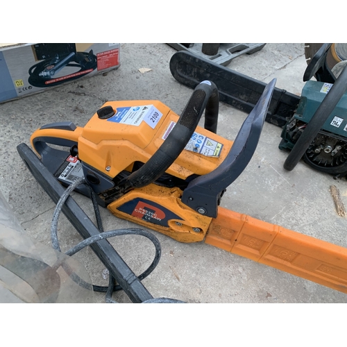 2109 - A PRO P6220C PETROL CHAINSAW