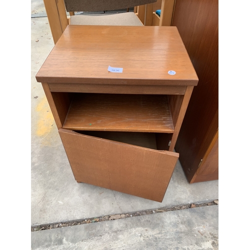 3036 - A RETRO TEAK MEREDREW BEDSIDE LOCKER