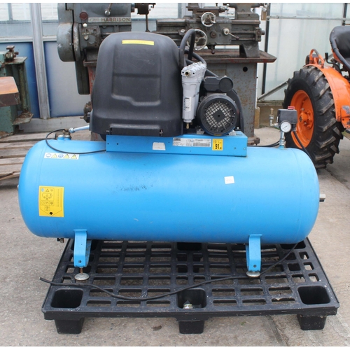 108 - BLUE COMPRESSOR IN WORKING ORDER + VAT