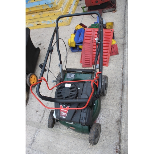 391 - LANCIN LAWN MOWER IN WORKING ORDER  NO VAT