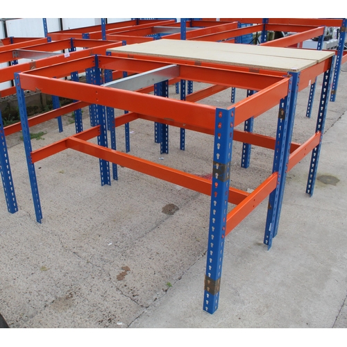 418 - 2 RACKING TABLES  + VAT