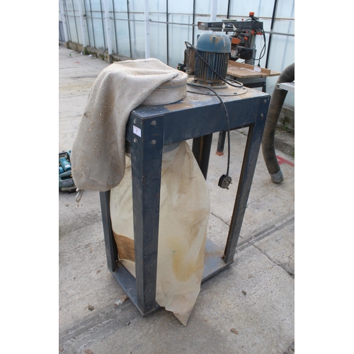 7 - DUST EXTRACTOR P8J  NO VAT