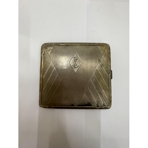 28 - A MARKED 800 CONTINENTAL SILVER CIGARETTE CASE WITH ENGINE TURNED DECORATION, TOTAL WEIGHT 69G