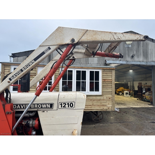 203 - A 1975 DAVID BROWN 1210 TRACTOR WITH FORE END LOADER, REGISTRATION NVP 518P, CURRENT OWNER SINCE 200... 