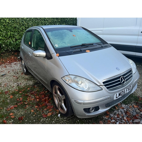 185 - MERCEDES A CLASS LM05FVD NO LOG BOOK NO VAT WHILST ALL DESCRIPTIONS ARE GIVEN IN GOOD FAITH ALL LOTS... 