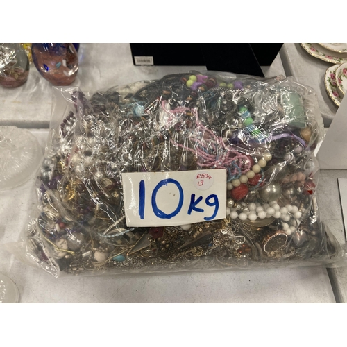 249 - 10KG OF MIXED COSTUME JEWELLERY