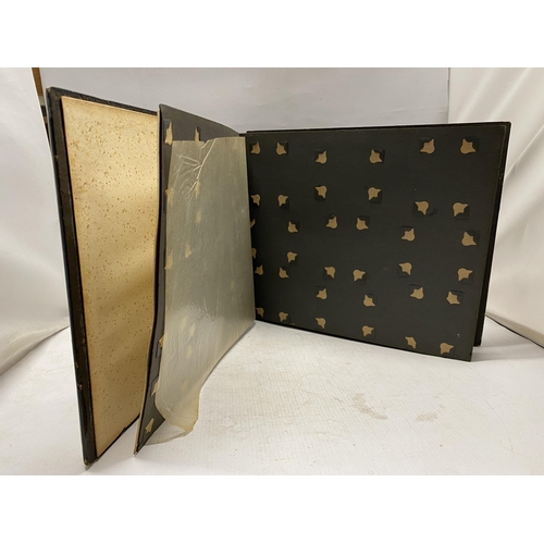 338 - A VINTAGE HAND-PAINTED LACQUERED JAPANESE PHOTO ALBUM