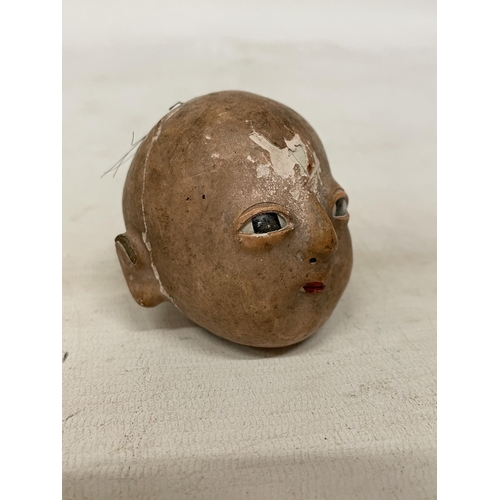 364 - A VINTAGE JAPANESE DOLLS HEAD