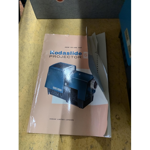 483 - A KODAK, 'KODASLIDE' PROJECTOR